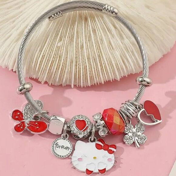 Hello Kitty Charm Bracelet Sanrio Rhinestone Heart Butterfly Emo Beads Trendy - Picture 1 of 3